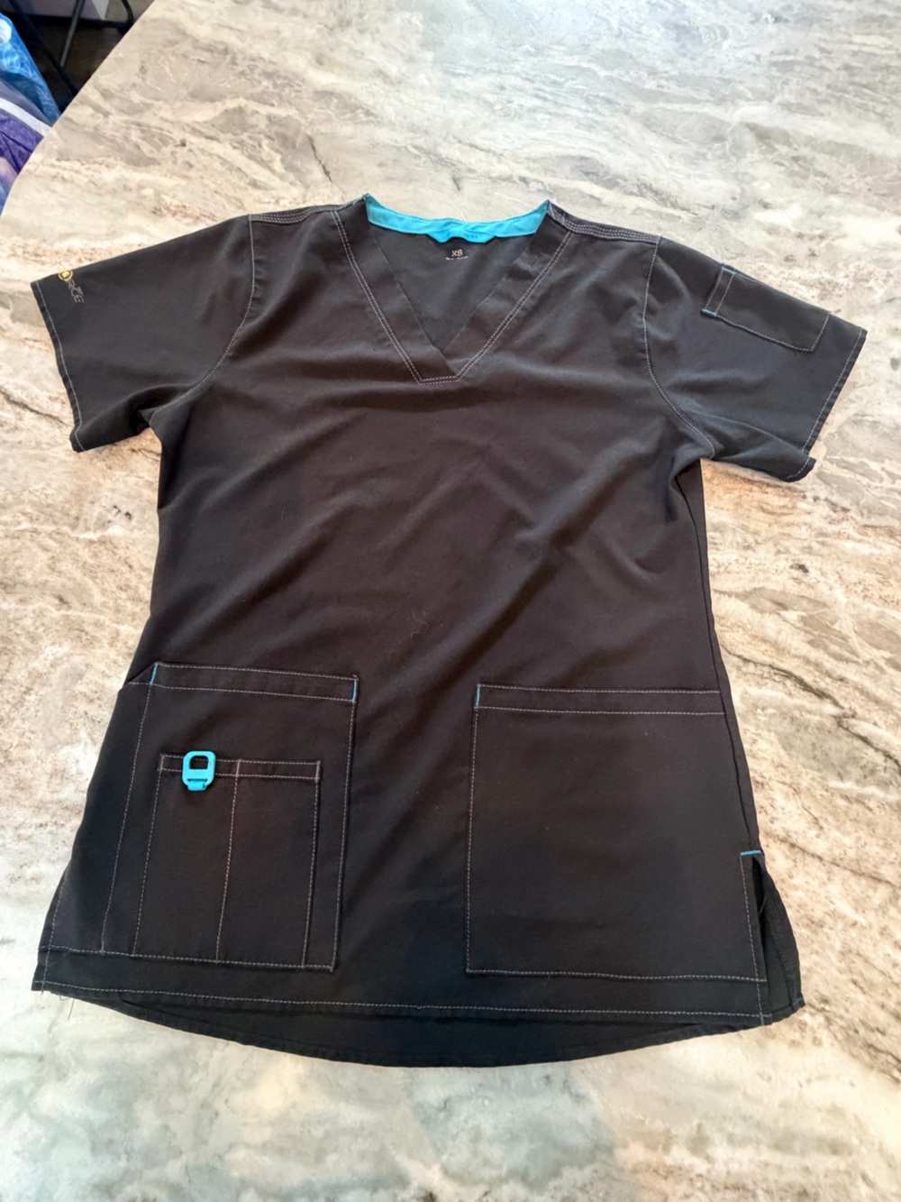 Med Couture Black Scrub Top XS Blue Trim Medical Uniform Stretch